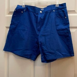 NWOT Passports Wmn Royal Blue Bermuda Shorts, 20W